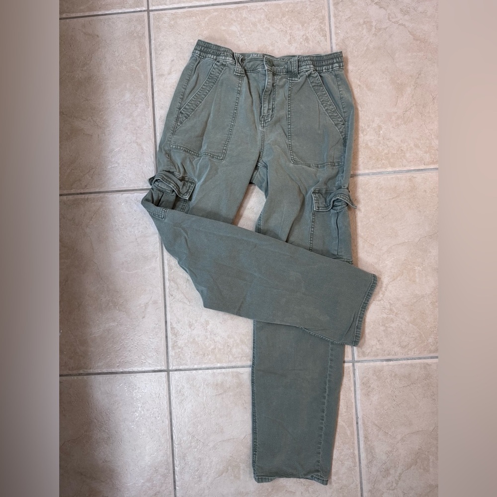 American Eagle Green Baggy Cargo Pants
